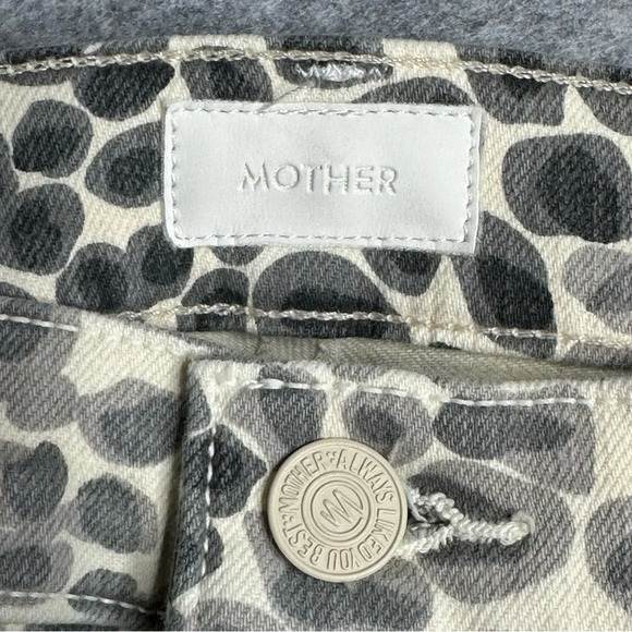 MOTHER The Dazzler Printed Skinny Jeans in Shadow Leopard. Sz: 26 - Picture 7 of 12